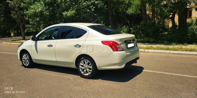 Nissan Sunny 2014, 92,700 km - 1.5 l - Bakı