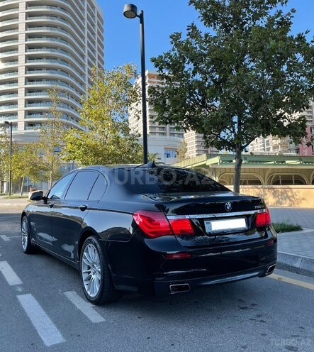 BMW 750 2011, 178,000 km - 4.4 l - Bakı