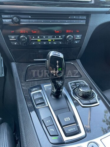 BMW 750 2011, 178,000 km - 4.4 l - Bakı