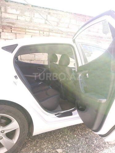 Hyundai Elantra 2013, 76,000 km - 1.6 l - Bakı