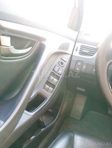 Hyundai Elantra 2013, 76,000 km - 1.6 l - Bakı