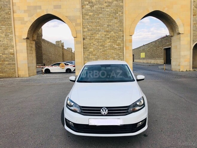 Volkswagen Polo 2018, 129,000 km - 1.6 l - Bakı