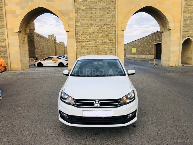 Volkswagen Polo 2018, 129,000 km - 1.6 l - Bakı