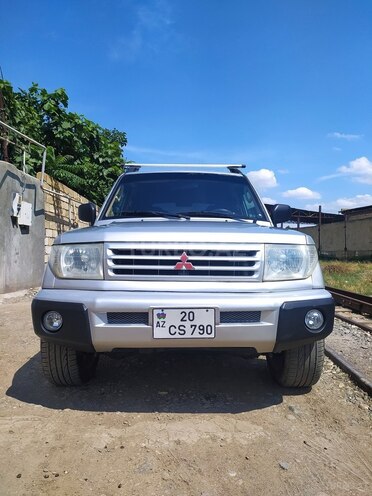 Mitsubishi Pajero io 1999, 243,500 km - 1.8 l - Gəncə