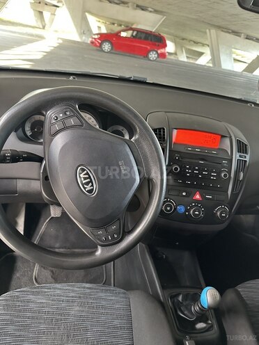 Kia Ceed 2007, 270,000 km - 1.4 l - Bakı
