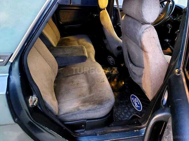 GAZ 31105 2004, 300,000 km - 2.3 l - Bakı