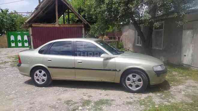 Opel Vectra 1996, 404,484 km - 1.8 l - Şəki
