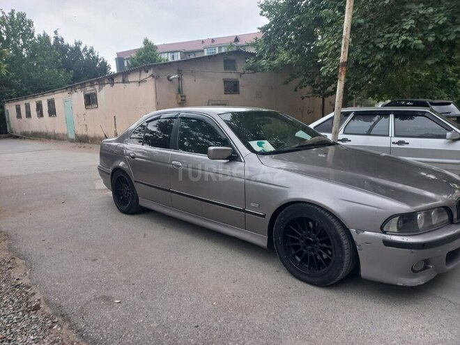 BMW 520 1996, 488,000 km - 2.0 l - Sumqayıt