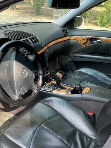 Mercedes E 270 2003, 284,000 km - 2.7 l - Bakı