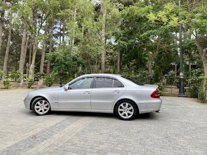 Mercedes E 270 2003, 284,000 km - 2.7 l - Bakı