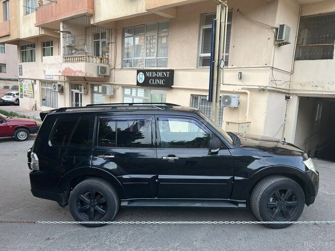 Mitsubishi Pajero 2007, 226,000 km - 3.0 l - Bakı