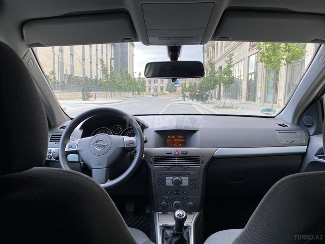 Opel Astra 2005, 109,000 km - 1.4 l - Bakı