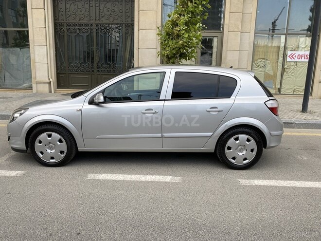 Opel Astra 2005, 109,000 km - 1.4 l - Bakı