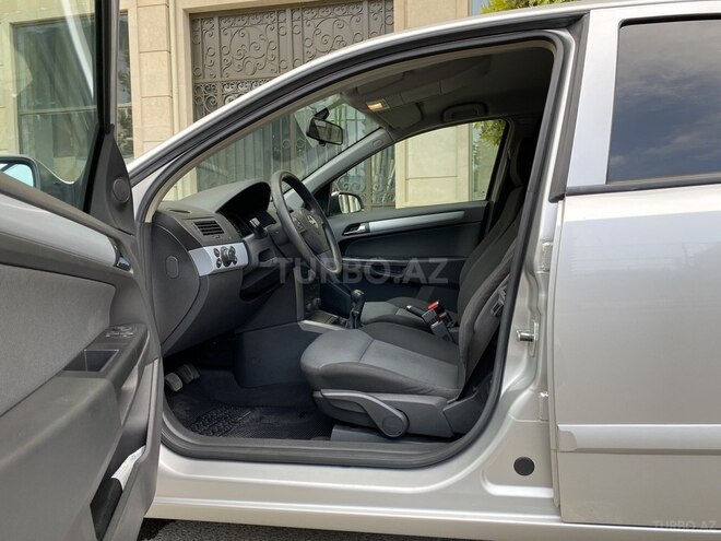 Opel Astra 2005, 109,000 km - 1.4 l - Bakı