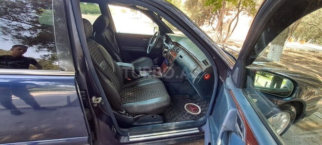 Mercedes E 230 1996, 324,879 km - 2.3 л - Sumqayıt