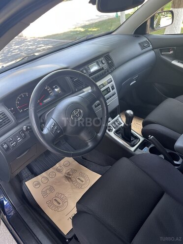 Toyota Corolla 2006, 233,000 km - 1.4 l - Bakı