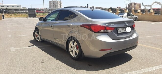 Hyundai Elantra 2015, 82,746 km - 1.8 l - Xırdalan