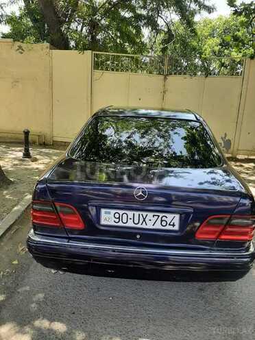 Mercedes E 240 1998, 284,008 km - 2.4 l - Bakı