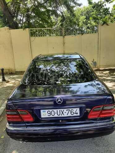 Mercedes E 240 1998, 284,008 km - 2.4 l - Bakı