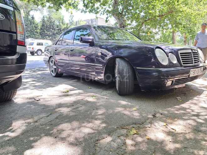 Mercedes E 240 1998, 284,008 km - 2.4 l - Bakı