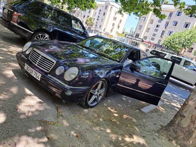 Mercedes E 240 1998, 284,008 km - 2.4 l - Bakı