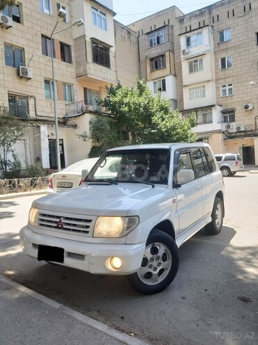 Mitsubishi Pajero io 2000, 256,381 km - 1.8 l - Bakı