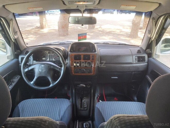 Mitsubishi Pajero io 2000, 256,381 km - 1.8 l - Bakı