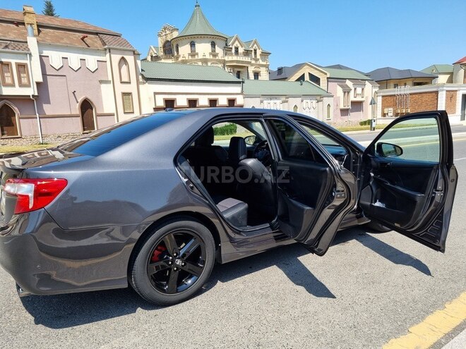 Toyota Camry 2013, 198,360 km - 2.5 l - Bakı