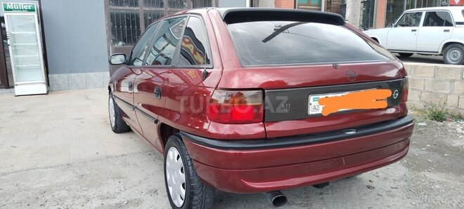 Opel Astra 1996, 358,600 km - 1.6 l - Qusar