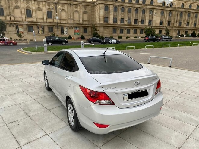 Hyundai Accent 2012, 220,000 km - 1.4 l - Bakı