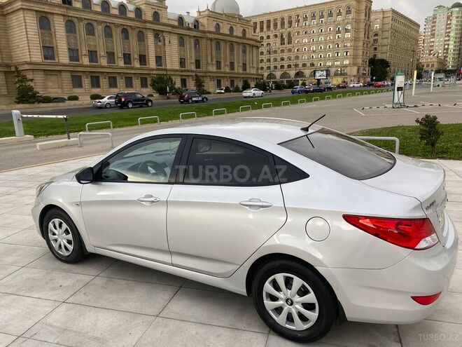 Hyundai Accent 2012, 220,000 km - 1.4 l - Bakı