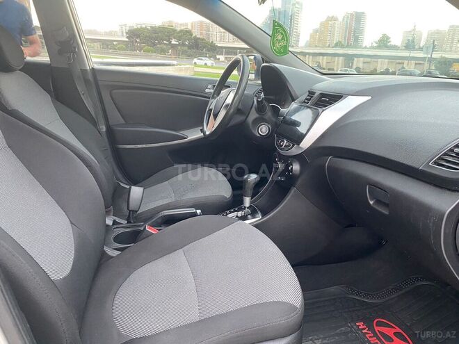 Hyundai Accent 2012, 220,000 km - 1.4 l - Bakı