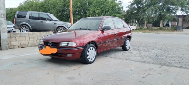 Opel Astra 1996, 358,600 km - 1.6 l - Qusar
