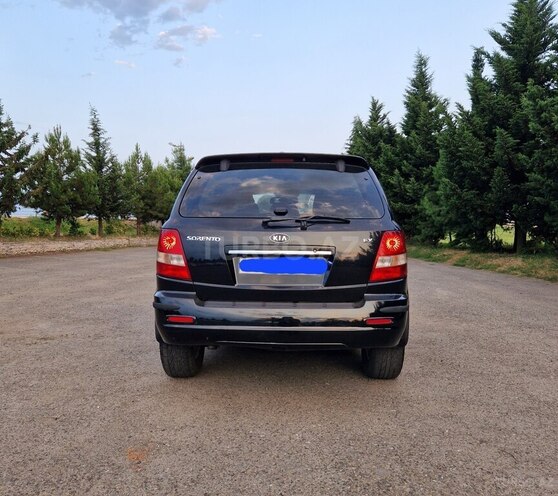 Kia Sorento 2006, 330,000 km - 2.5 л - Astara