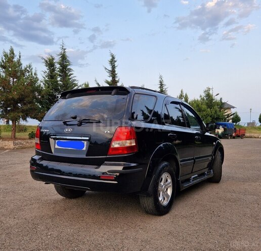 Kia Sorento 2006, 330,000 km - 2.5 л - Astara