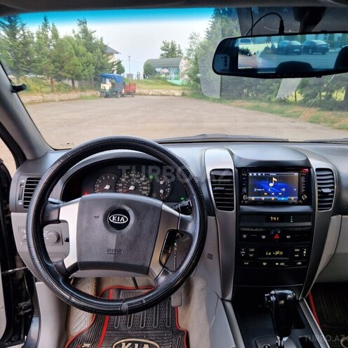 Kia Sorento 2006, 330,000 km - 2.5 л - Astara