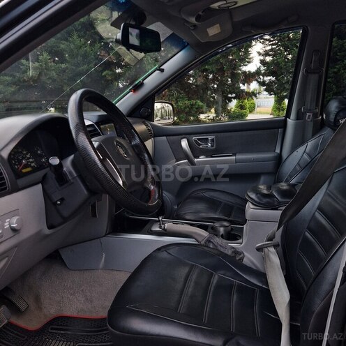 Kia Sorento 2006, 330,000 km - 2.5 л - Astara