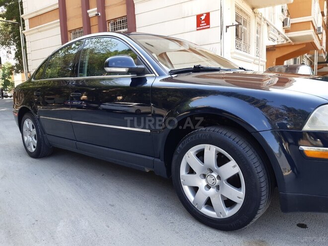 Volkswagen Passat 2004, 158,000 km - 1.8 л - Bakı