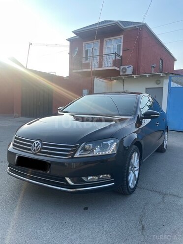 Volkswagen Passat 2011, 162,500 km - 1.8 l - Bakı