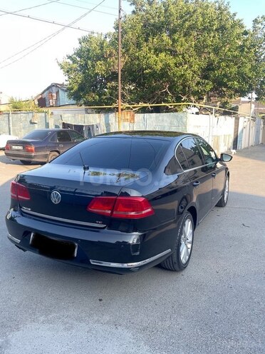 Volkswagen Passat 2011, 162,500 km - 1.8 l - Bakı