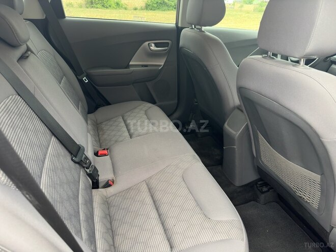 Kia Niro 2017, 58,000 km - 1.6 l - Xaçmaz