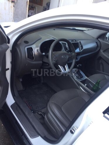 Kia Sportage 2010, 246,000 km - 2.0 л - Bakı
