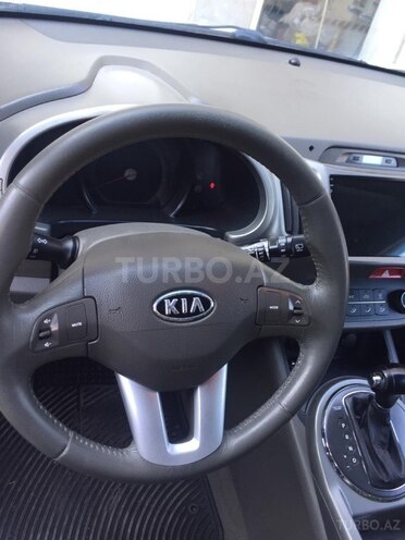 Kia Sportage 2010, 246,000 km - 2.0 л - Bakı