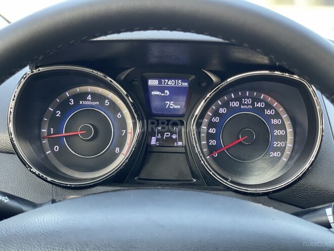 Hyundai Elantra 2012, 174,000 km - 1.8 l - Bakı