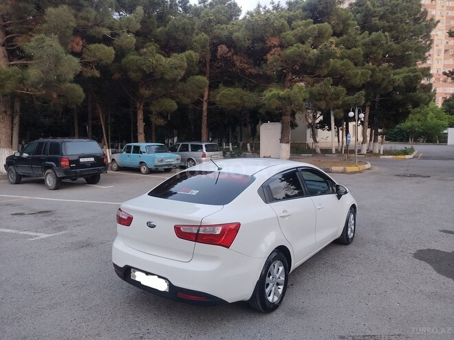 Kia Rio 2013, 154,415 km - 1.4 l - Sumqayıt