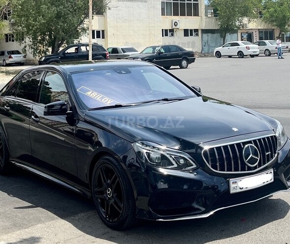 Mercedes E 200 2014, 170,000 km - 2.0 л - Sumqayıt