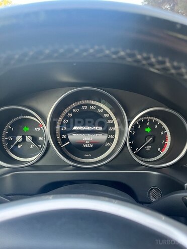 Mercedes E 200 2014, 170,000 km - 2.0 л - Sumqayıt