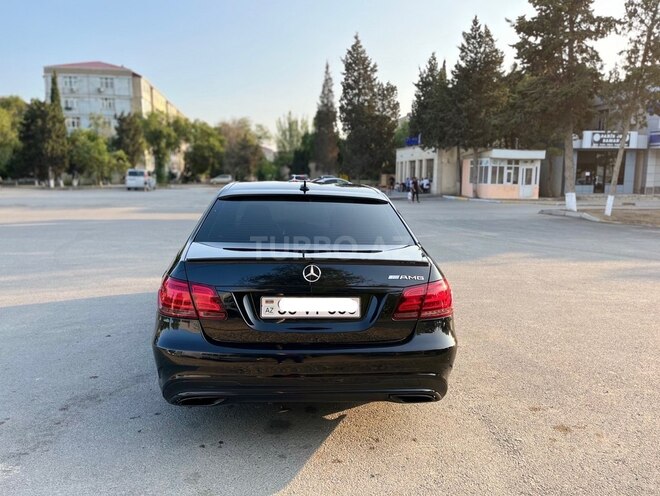Mercedes E 200 2014, 170,000 km - 2.0 л - Sumqayıt