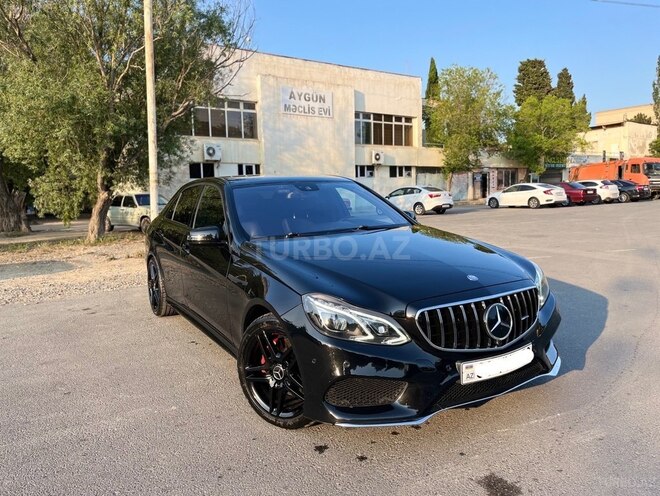 Mercedes E 200 2014, 170,000 km - 2.0 л - Sumqayıt