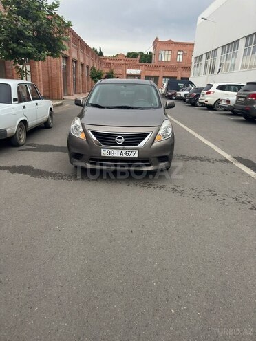 Nissan Versa 2014, 84,000 km - 1.6 l - Gəncə